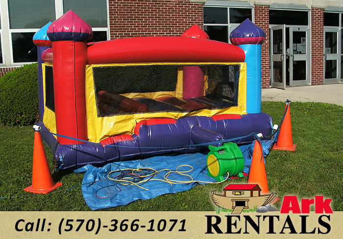 Inflatable Rides & Bounce Houses - Ball Pond Bounce House